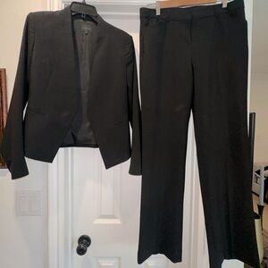 Theory slim stretch wool flare pants. Jacket sold separately. Thanks!